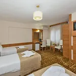 Selenay Hotel 3*