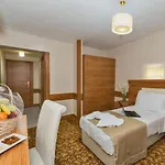 Selenay Hotel