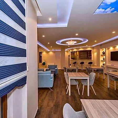 Hotel Selenay